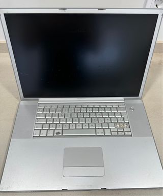 MacBook G4 Apple Plata de 17”