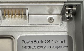 MacBook G4 Apple Plata de 17”