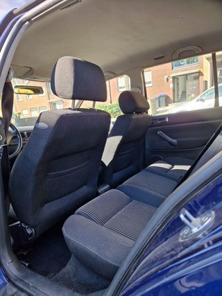 Volkswagen Golf 2001