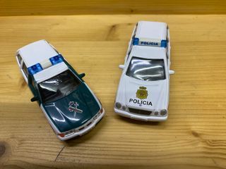 Coches Policía 1:43 Guardia Civil y Nacional