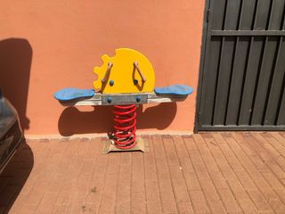 Columpio balancín infantil