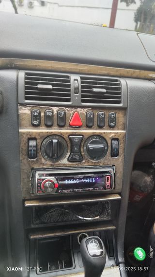 Mercedes-Benz Clase E 2002