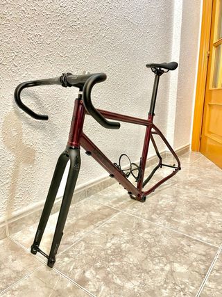 FRAMESET NUEVO GRAVEL T.56 (L) 4,2Kg.