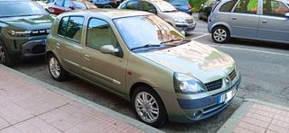 Renault Clio 2005