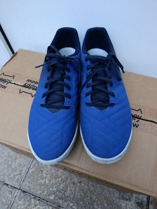 Zapatillas multitaco fútbol azul