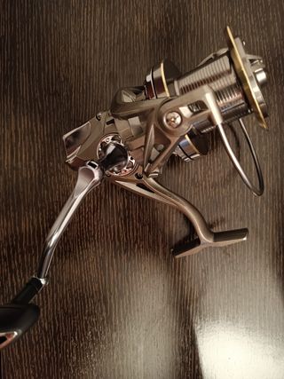 Carrete pesca NGK 14000 nuevo