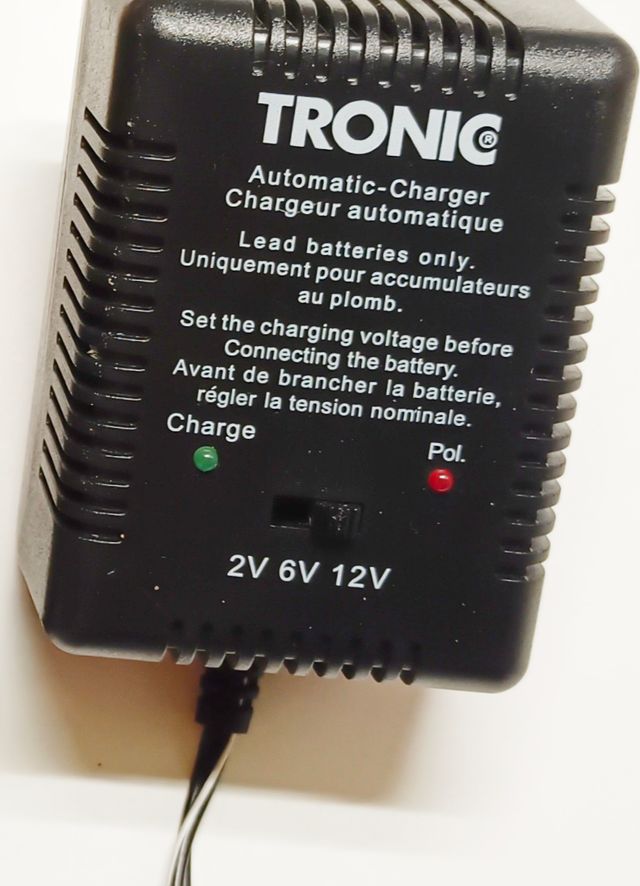 Cargador para baterias plomo tronic de 2v a 12v
