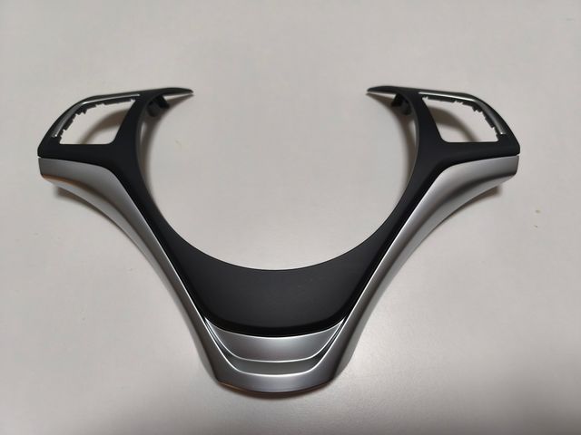 Cubierta Volante BMW Negro/Cromo Perla. Original