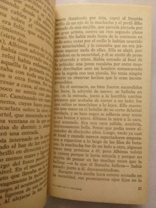 Risa en la oscuridad
