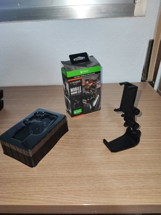 MOGA Mobile Gaming Clip para Xbox