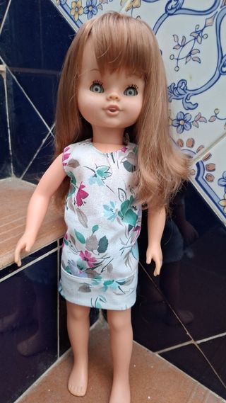 Muñeca Golden Princess Singer