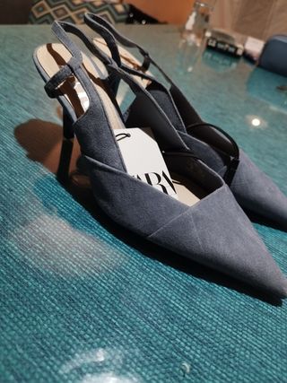 Zapatos tacón Zara azul claro talla 36
