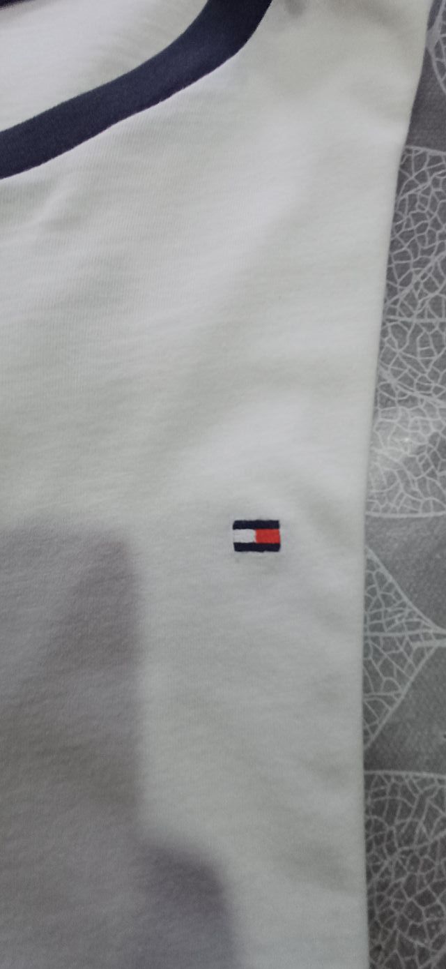 Camiseta Tommy Hilfiger Blanca Talla L