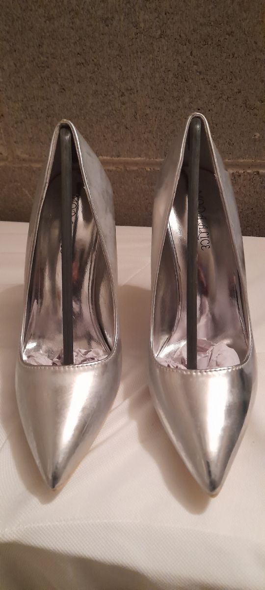 Scarpe eleganti tacco argento