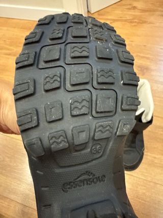 Botas de montaña Quechua Talla 36