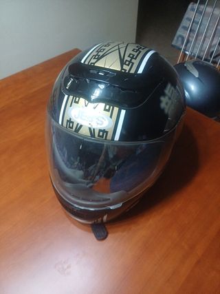 Casco de moto JEB'S negro con diseño