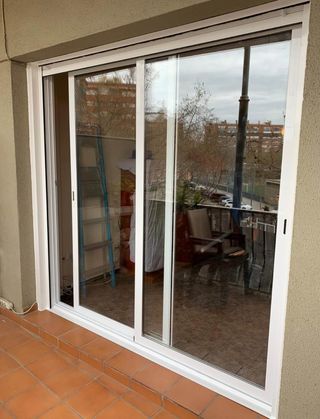 Ocho puertas correderas aluminio terraza