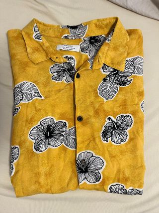 Camisa Hawaiana Flores Amarilla 