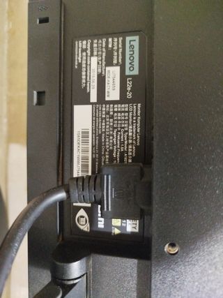 Pantalla Lenovo 21.5 Negra