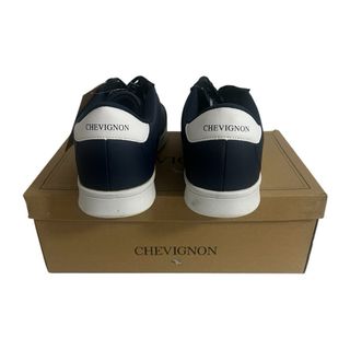 Talla 44. Zapatillas de hombre  CHEVIGNON. 