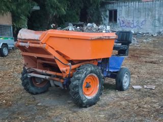 Dumper naranja y azul