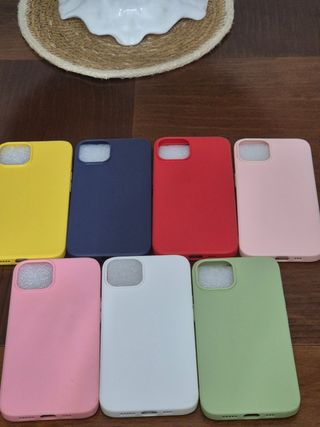 7 Fundas iPhone 13 (varios colores)