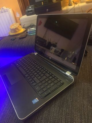 Portátil HP i7 Táctil