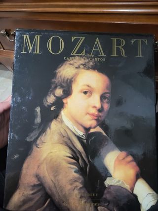 Colección Mozart: Libro + 8 CDs Clásica