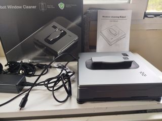 Robot Limpia Cristales con Mando