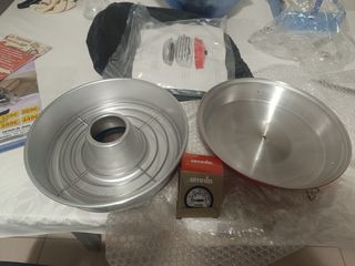 Horno Omnia con accesorios y termómetro 