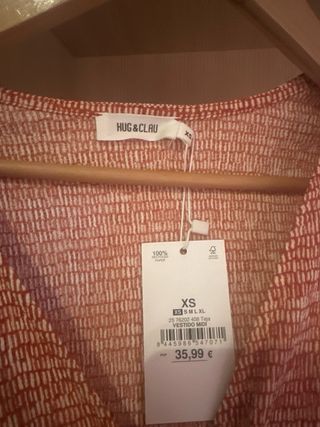 Vestido naranja y rosa