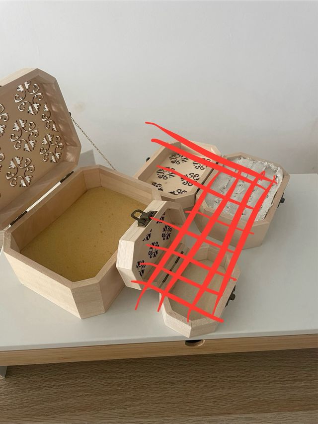 Cajita de madera decorada