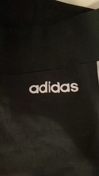 Mallas Adidas Negras con Rayas Blancas