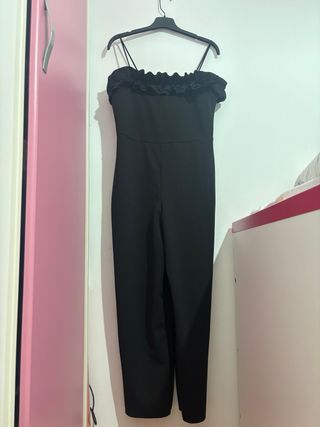 Mono negro fiesta con volantes