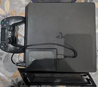 PS4 Slim 500GB + 1TB HDD + 9 Juegos