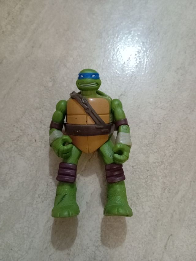 Figura Tortuga Ninja Leonardo