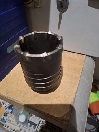 Corona perforadora conica 