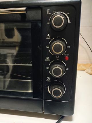 Horno de mesa Bastilipo negro