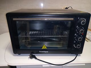Horno de mesa Bastilipo negro