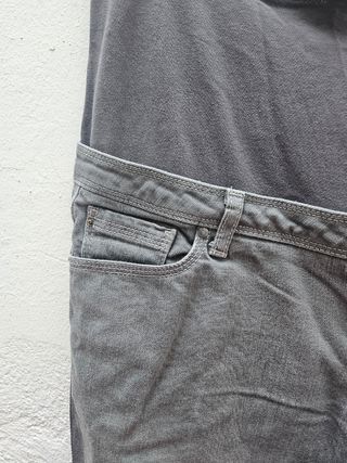 Tejano premamá Zara Talla L Gris