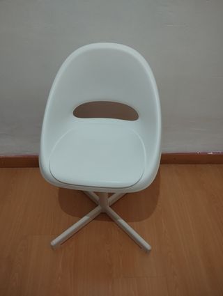 Silla de escritorio 
 blanca