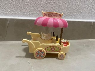 Escuela del Árbol Sylvanian Families