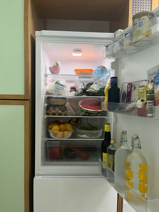 Frigorífico Combi Beko 53x180x60cm