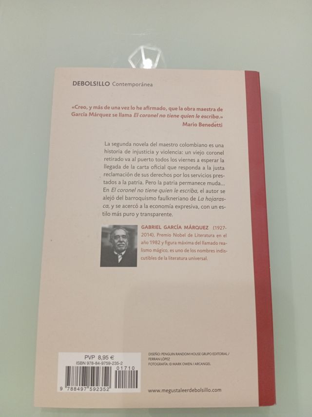 El coronel no tiene quien le escriba / No One W...