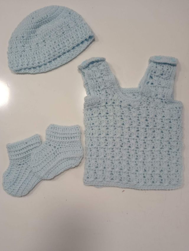 Conjunto bebé crochet azul