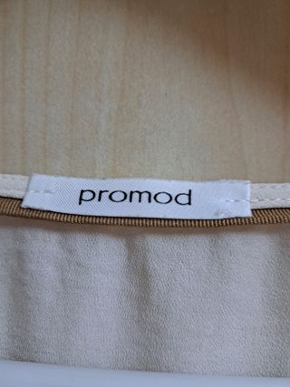Blusa beige Promod