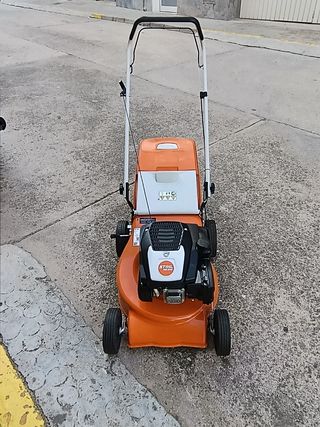 Cortacésped Gasolina Stihl RM 248