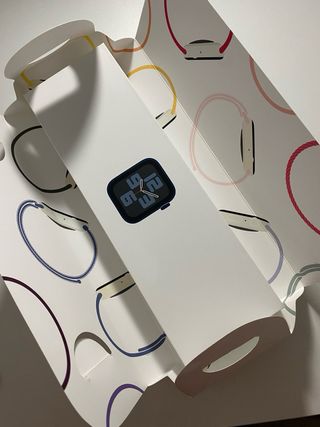 Apple Watch SE + Cellular 44mm