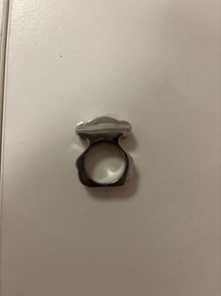 Anillo plateado