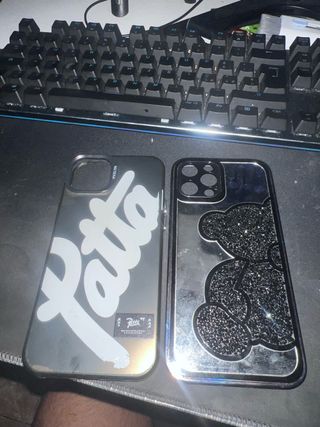 2 Fundas iPhone 12 Pro Max Patta